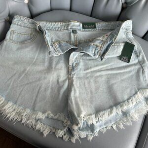 BNWT Wild Fable High Rise Denim Shorts Sz 16 frayed hem